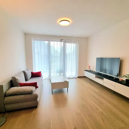 Zwirn New Free Parking