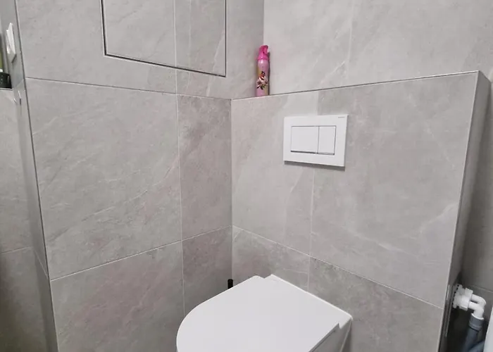 Zwirn New Free Parking Lejlighed