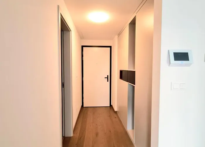 Zwirn New Free Parking * ブラチスラヴァ